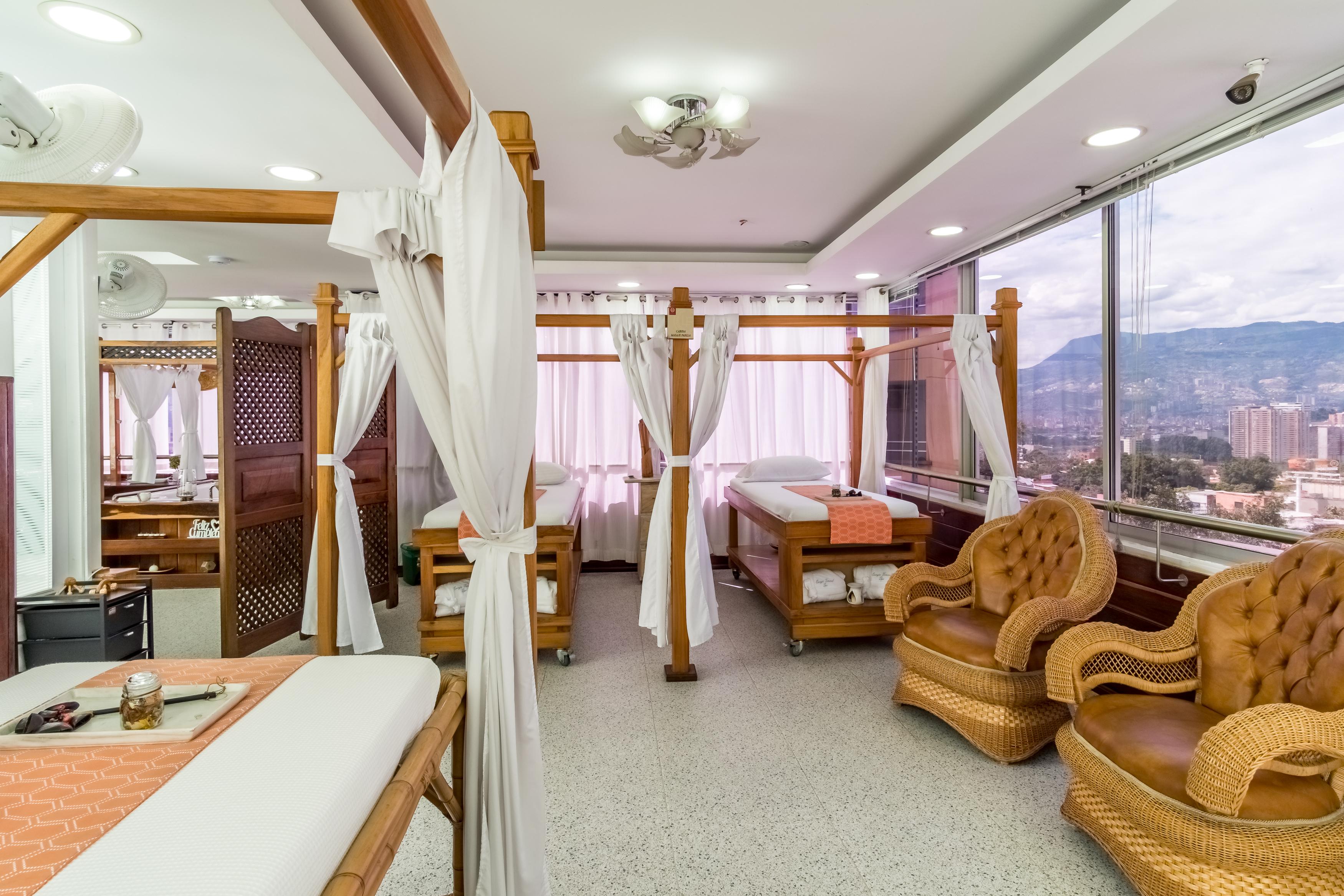 Hotel Du Parc Μεντεγίν Εξωτερικό φωτογραφία
